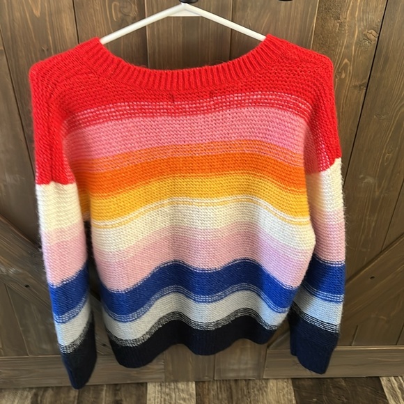 Old navy sweater - Picture 3 of 3
